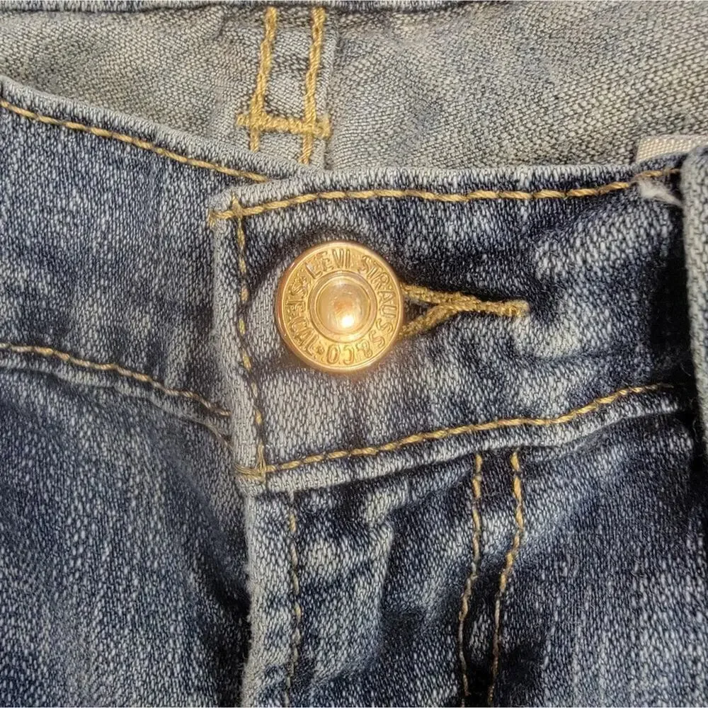 Juniors Levi Medium Wash Skinny Jeans Size 1 - Picture 3 of 11